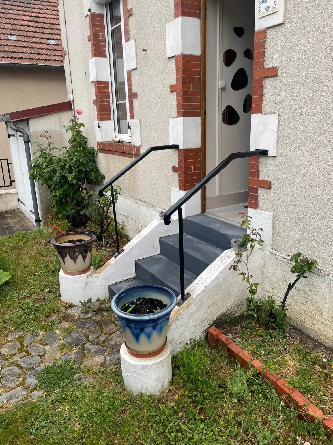 Fabrication et pose d'une main courante d'escalier à Nevers (1)